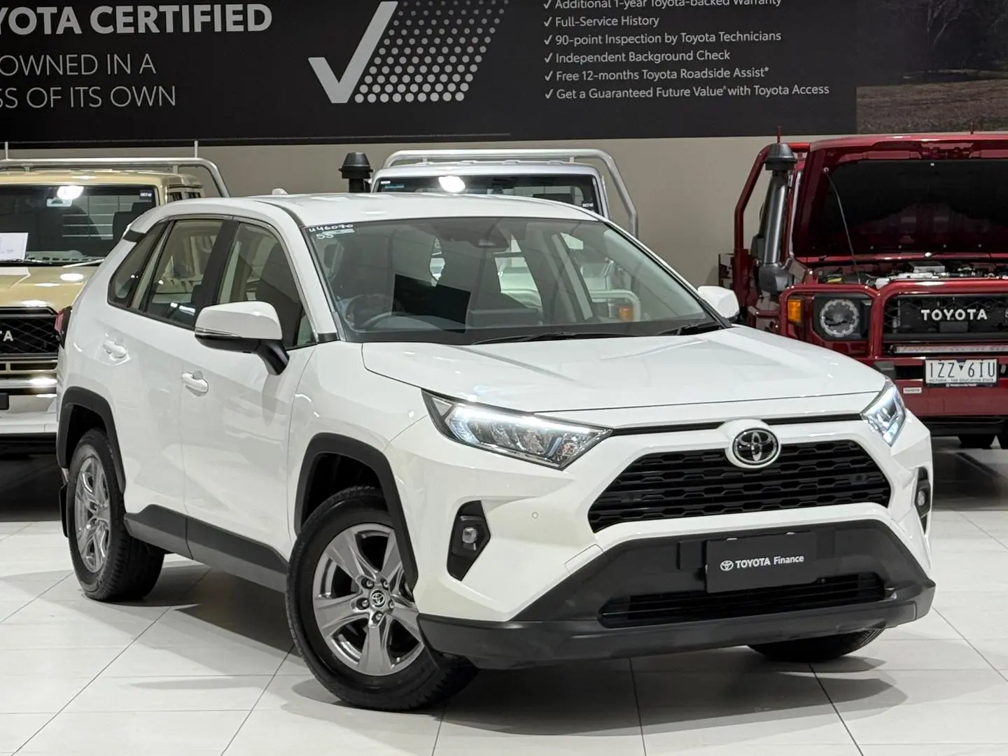 2022 Toyota RAV4 Gallery Image 1