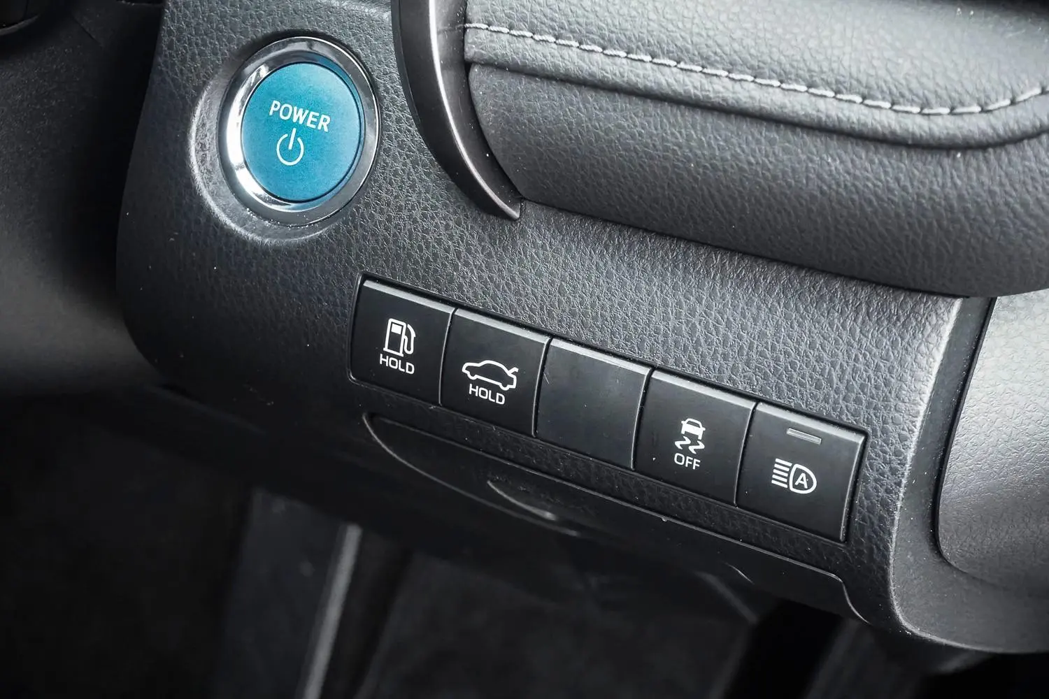 2024 Toyota Camry Gallery Image 6