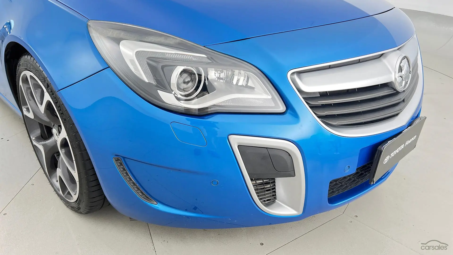 2015 Holden Insignia Image 2