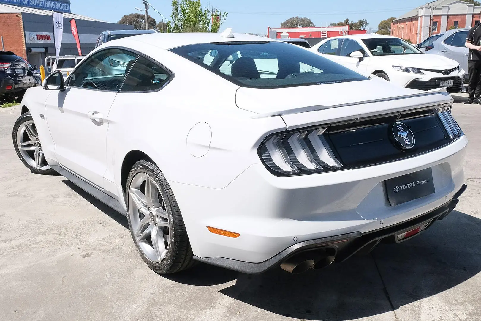 2021 Ford Mustang Gallery Image 2