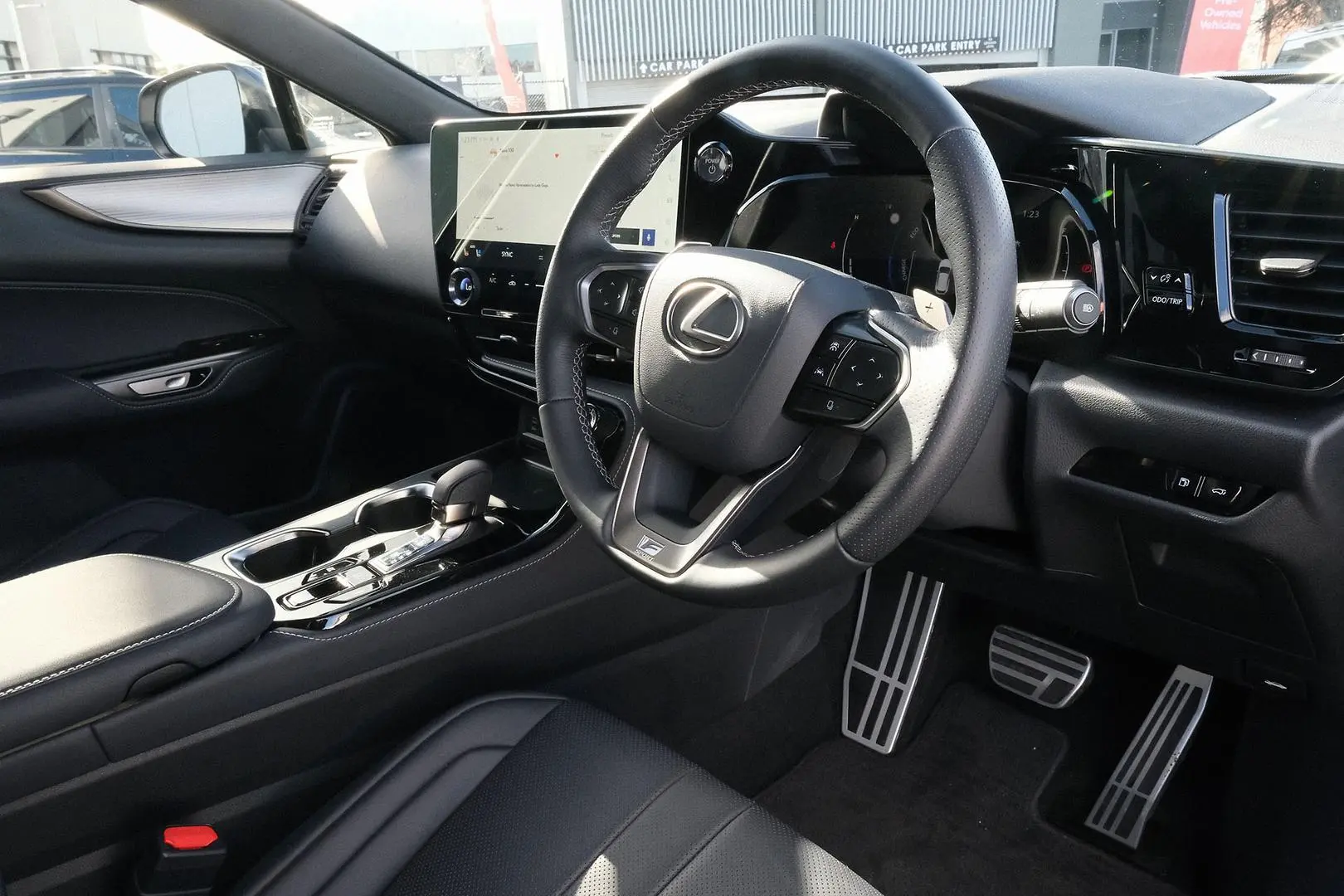 2024 Lexus NX Gallery Image 7
