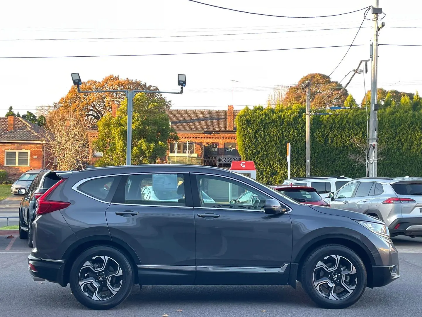 2018 Honda CR-V Gallery Image 3