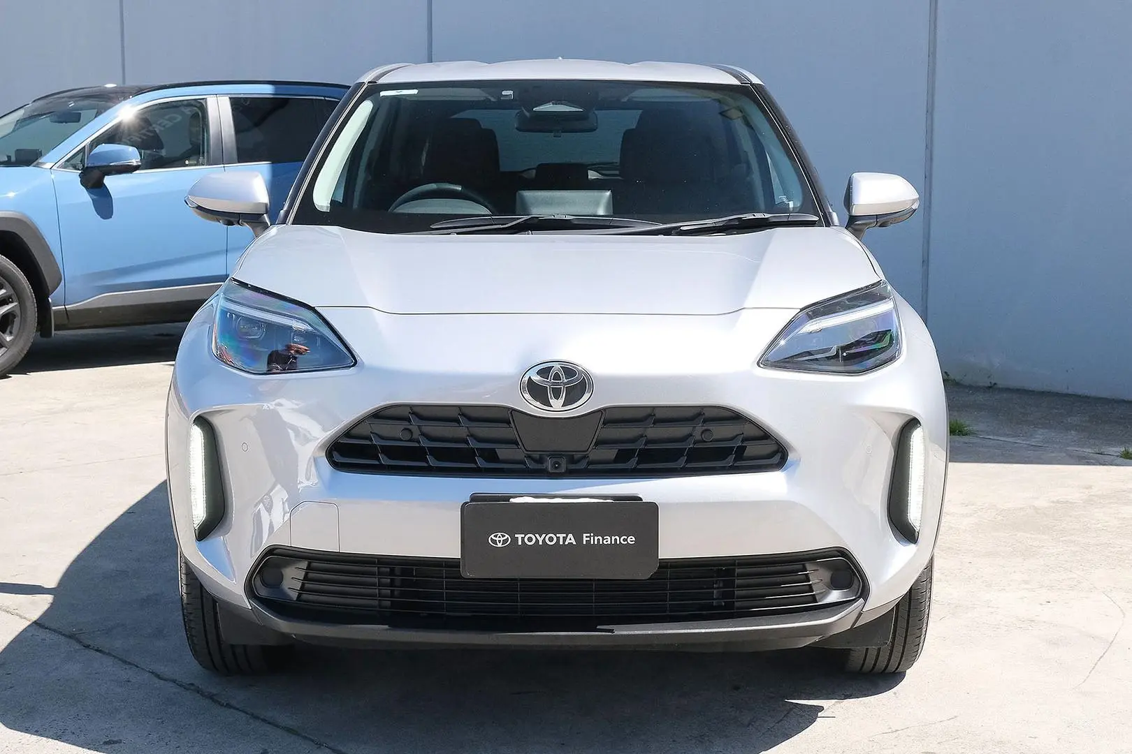2024 Toyota Yaris Cross Gallery Image 3