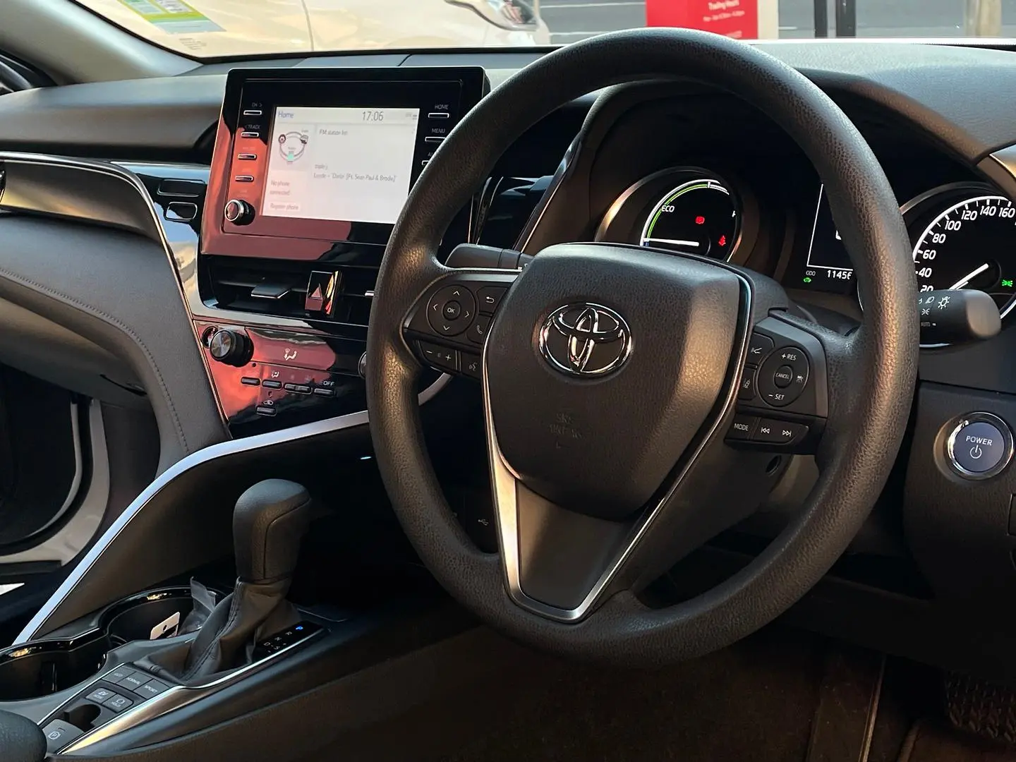 2022 Toyota Camry Gallery Image 12