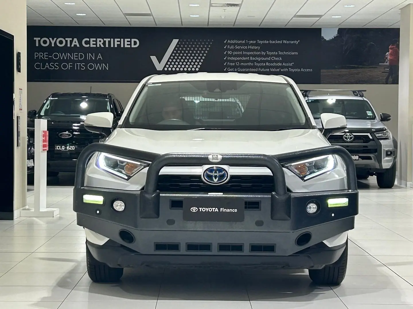 2021 Toyota RAV4 Gallery Image 4