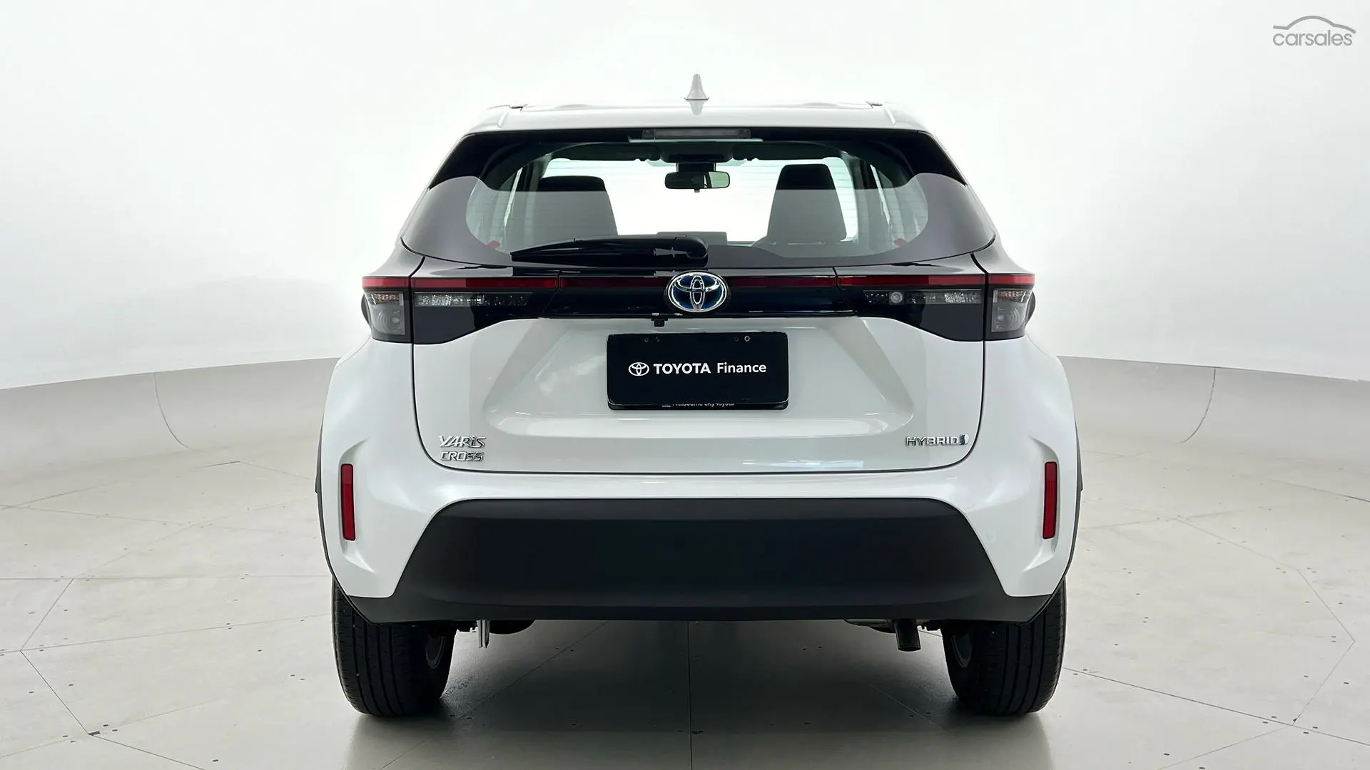 2023 Toyota Yaris Cross Image 8