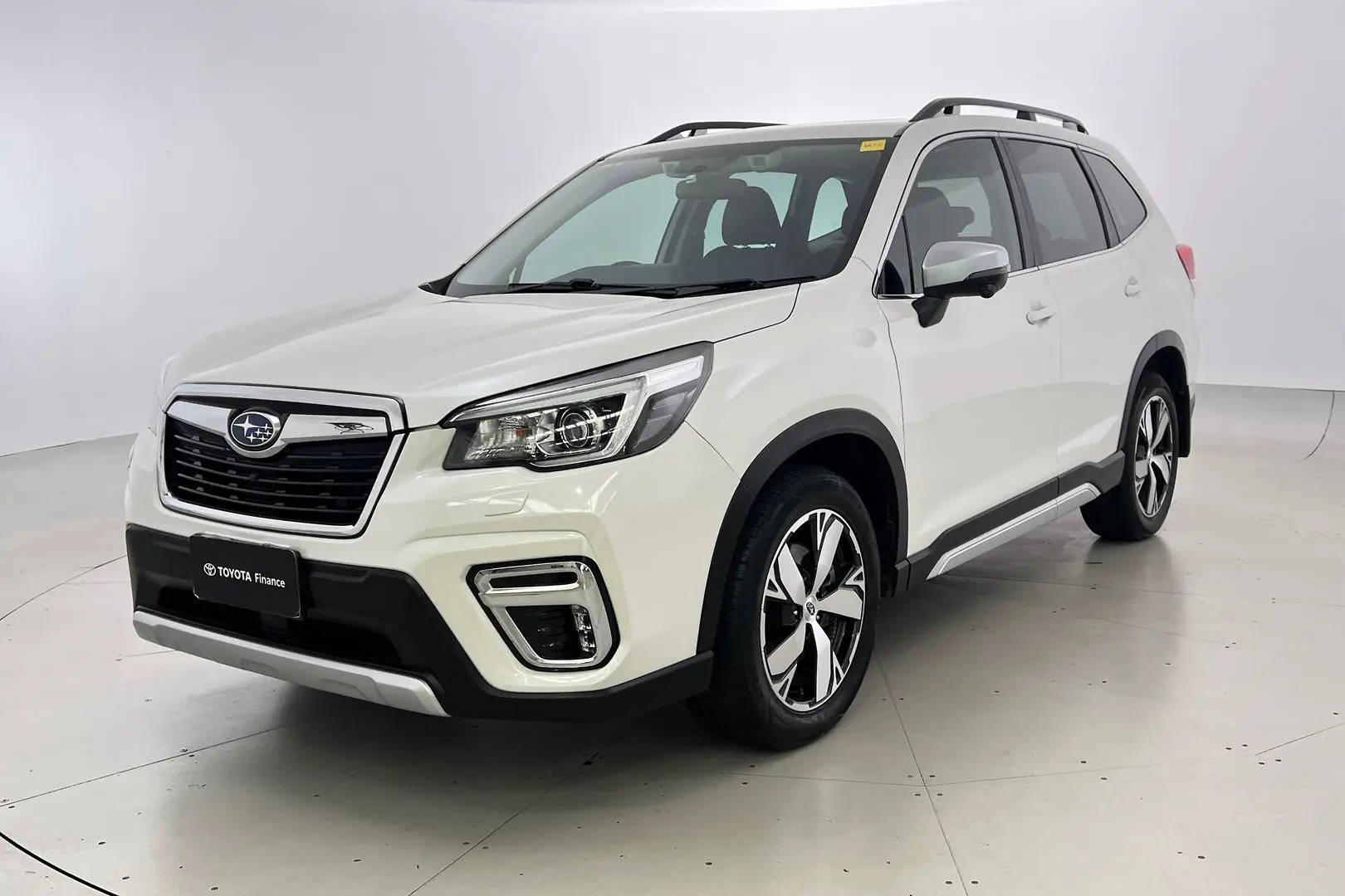 2020 Subaru Forester Gallery Image 9