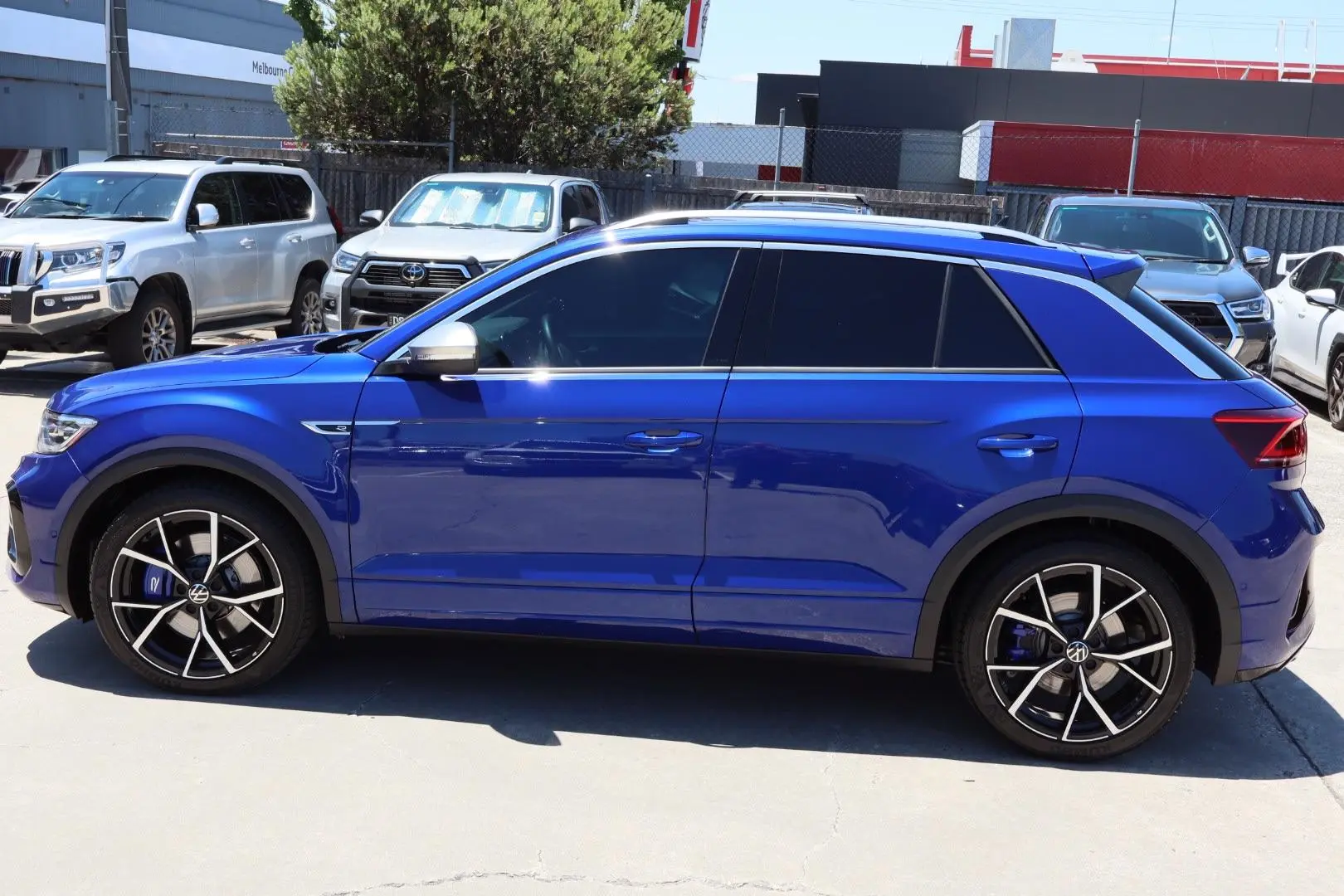 2022 Volkswagen T-Roc Gallery Image 5