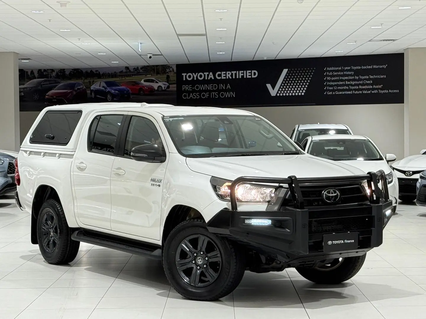 2022 Toyota Hilux Gallery Image 1