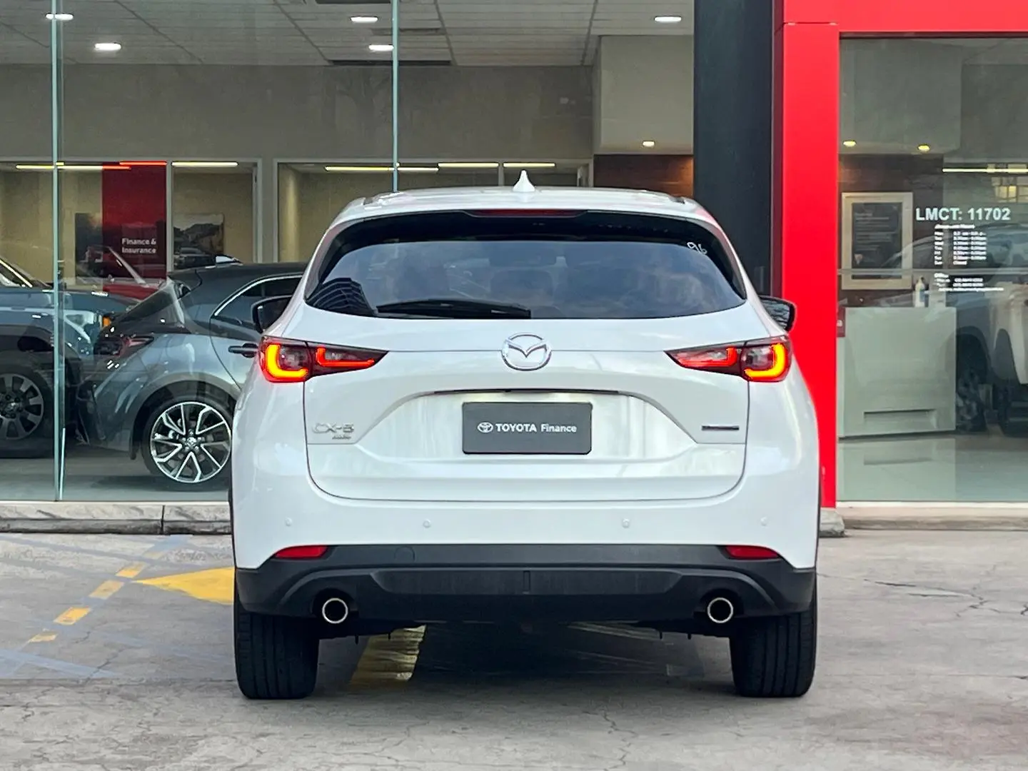 2024 Mazda CX-5 Gallery Image 8