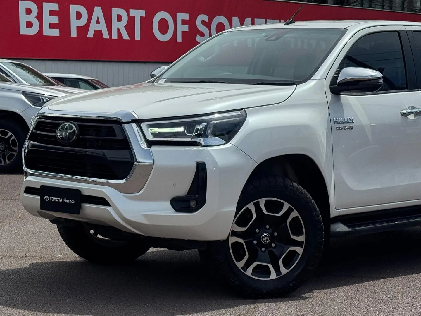 2020 Toyota Hilux Gallery Image 11