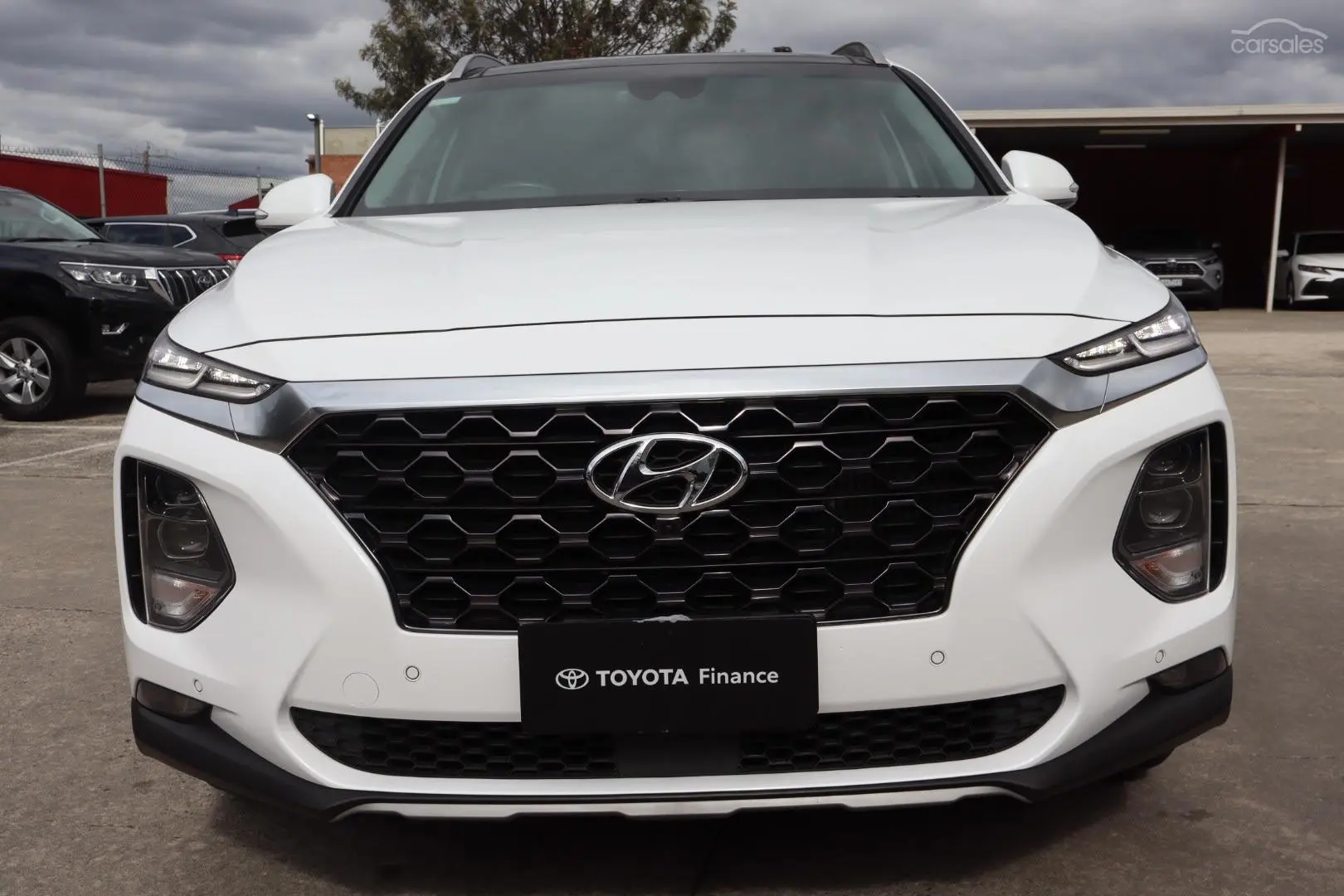 2018 Hyundai Santa Fe Image 4