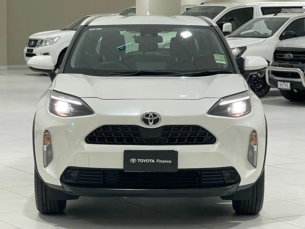 2020 Toyota Yaris Cross Gallery Image 4