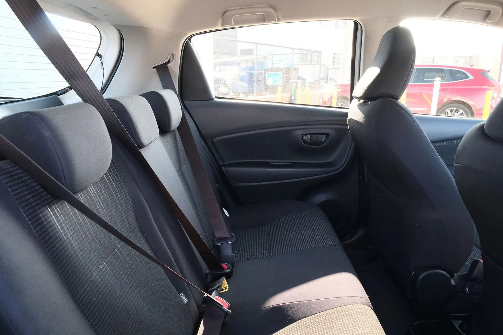 2017 Toyota Yaris Gallery Image 10