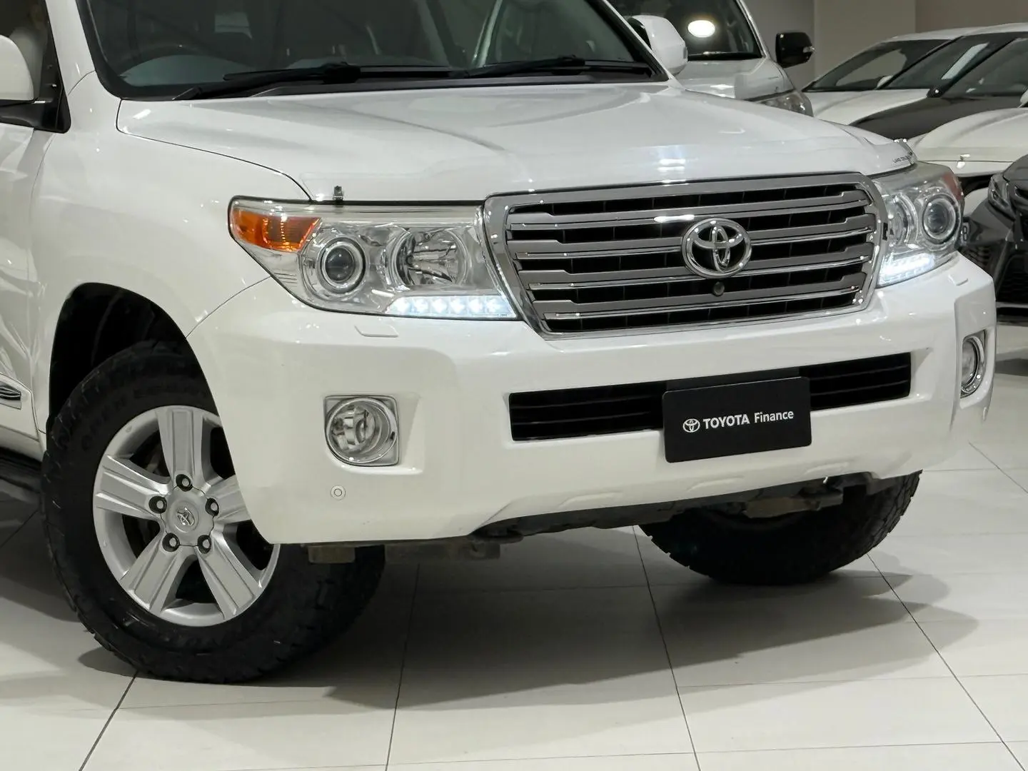 2013 Toyota Landcruiser Gallery Image 3