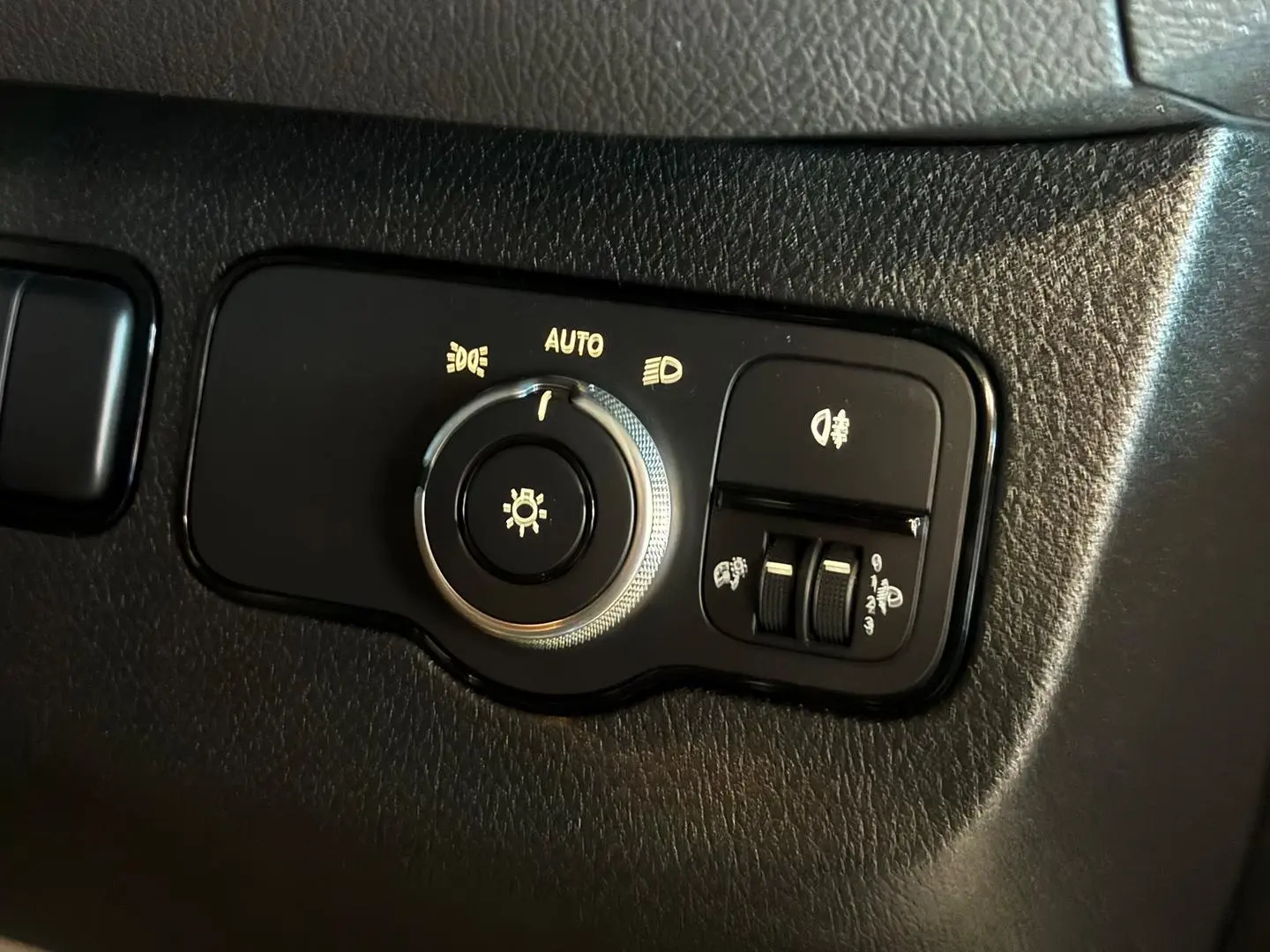 2023 Mercedes-Benz Sprinter Gallery Image 16