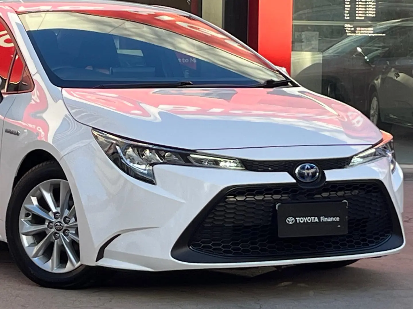 2022 Toyota Corolla Gallery Image 2