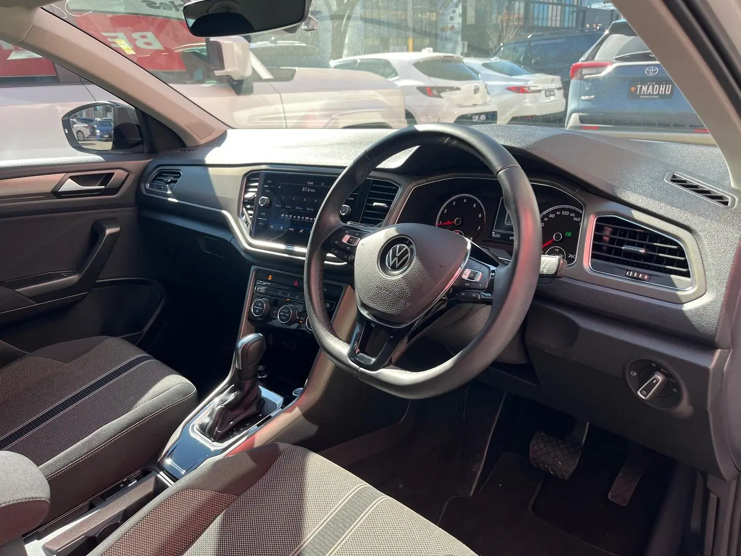 2021 Volkswagen T-Roc Gallery Image 19