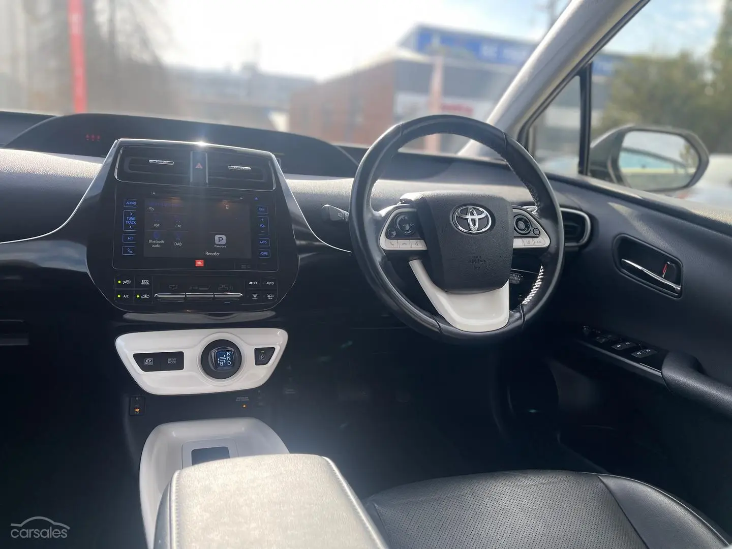 2016 Toyota Prius Image 29