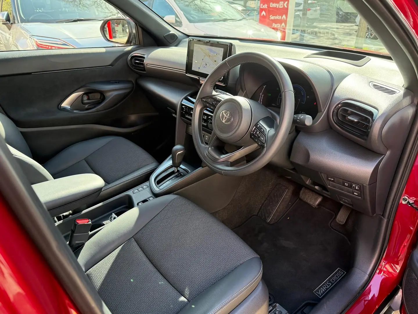 2024 Toyota Yaris Cross Gallery Image 4