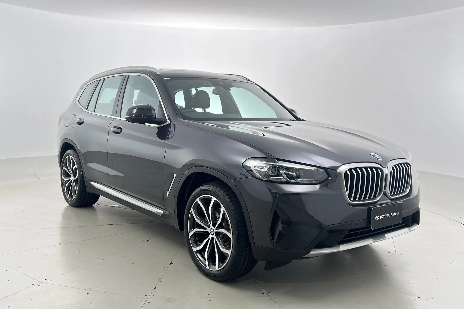 2022 BMW X3 Gallery Image 1