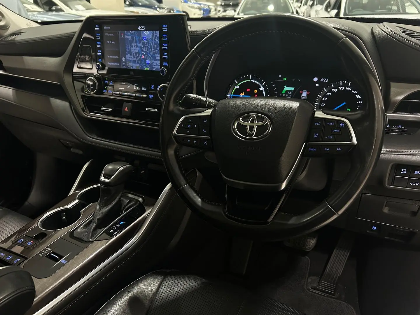 2021 Toyota Kluger Gallery Image 11