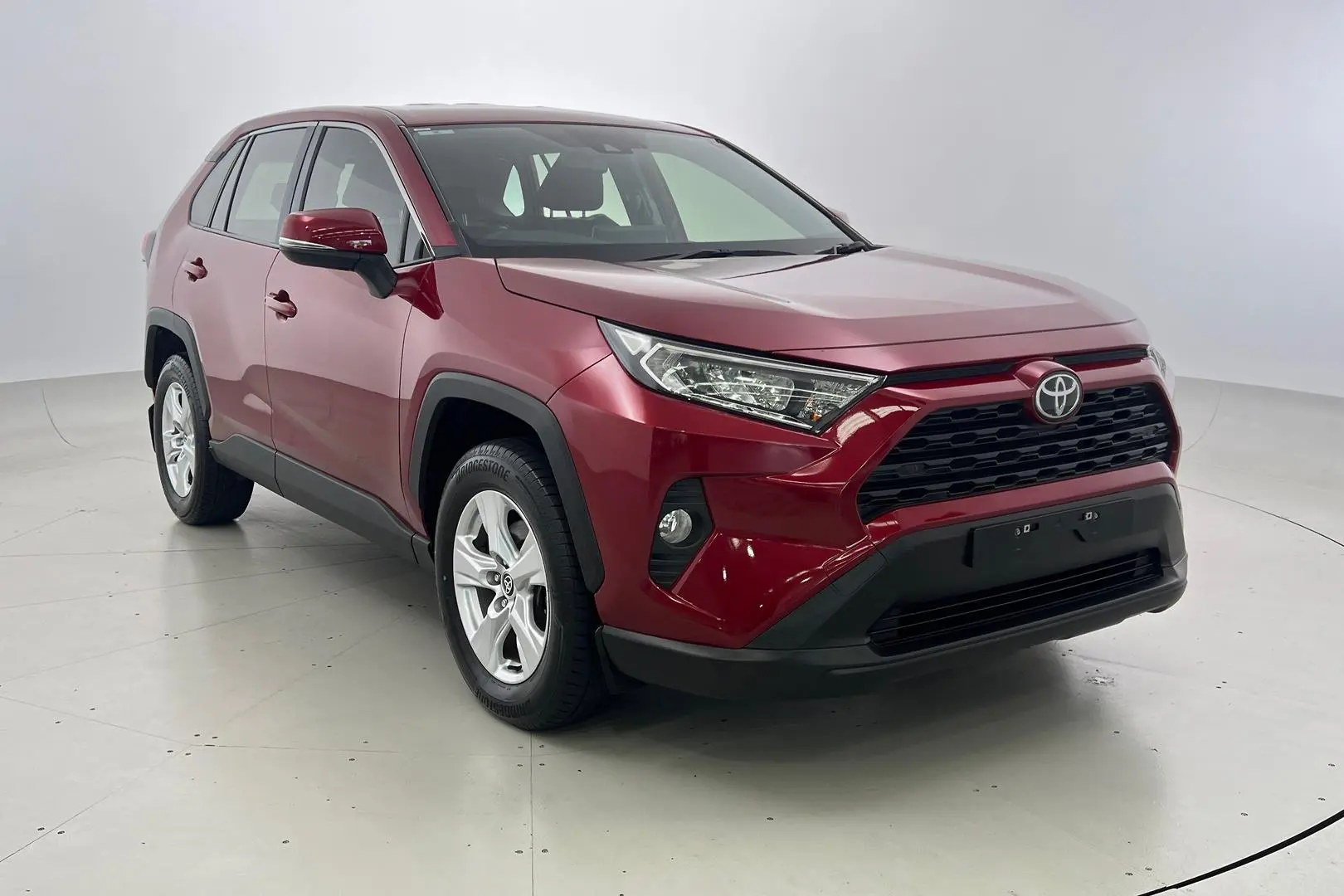 2020 Toyota RAV4 Gallery Image 1