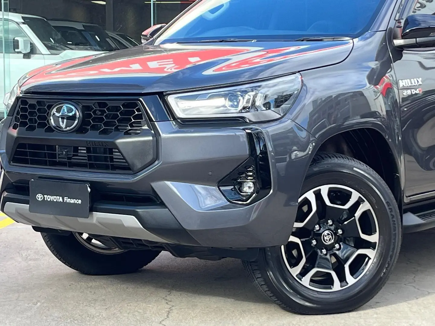 2024 Toyota Hilux Gallery Image 9
