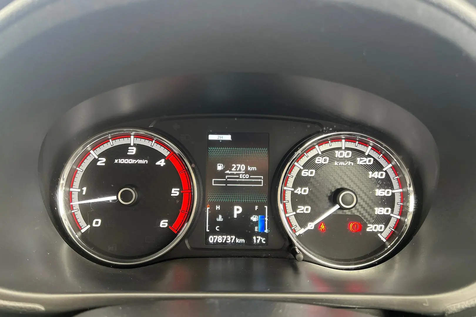 2022 Mitsubishi Triton Gallery Image 23