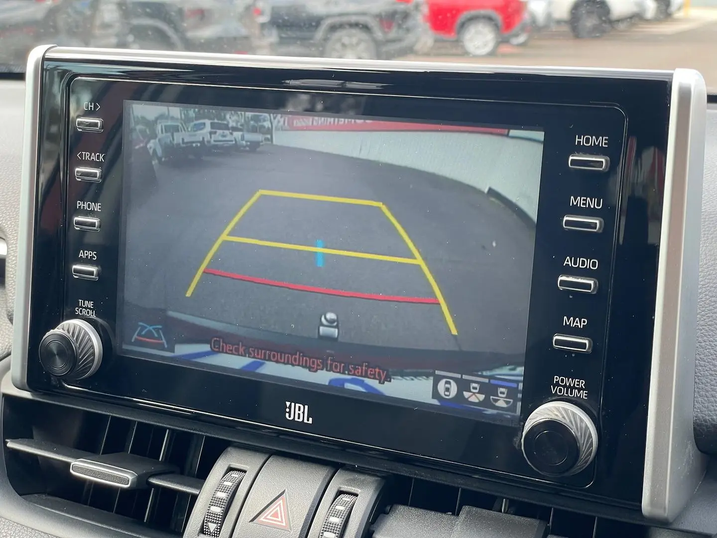 2019 Toyota RAV4 Gallery Image 23