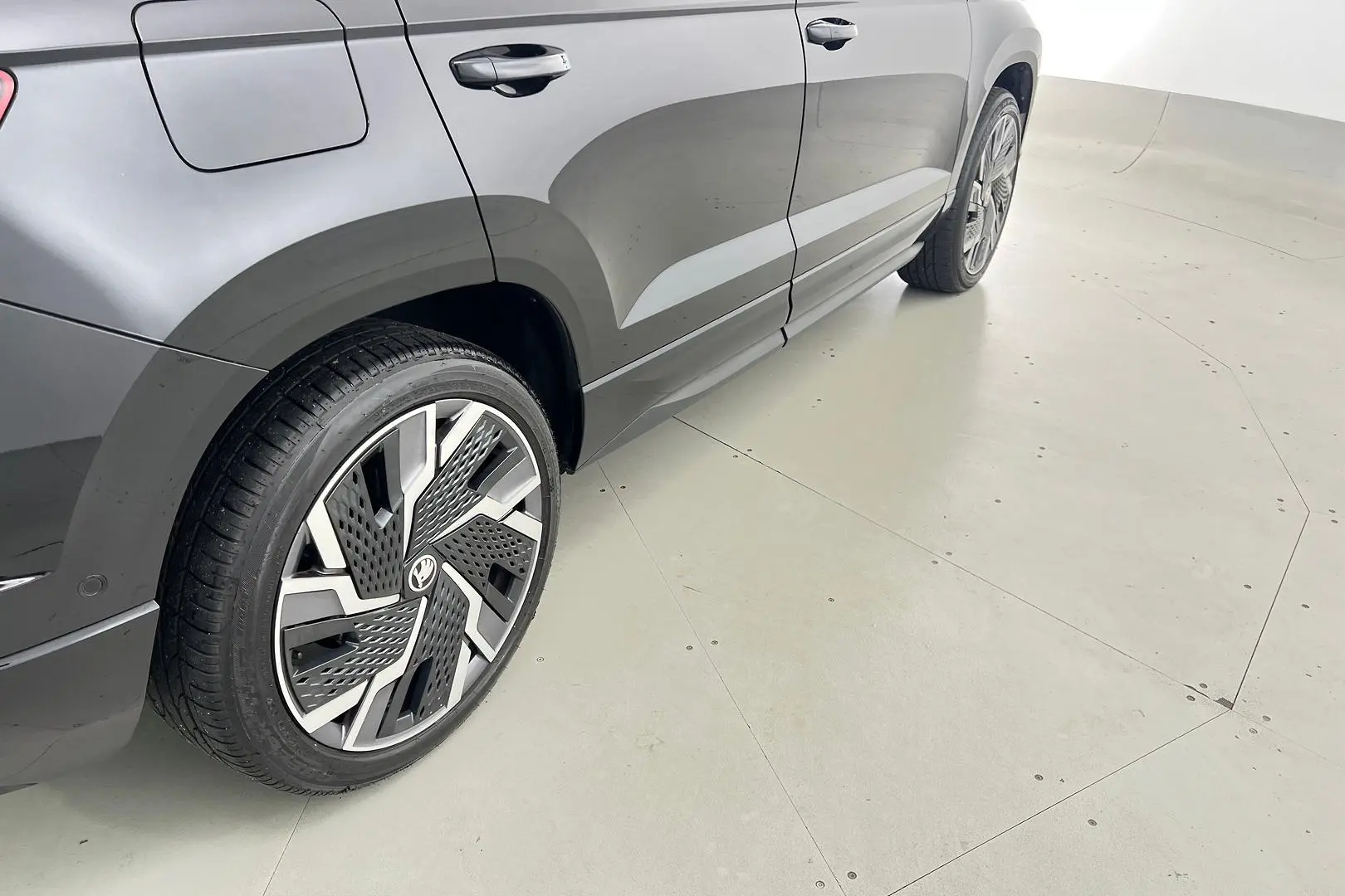 2023 SKODA Karoq Gallery Image 5