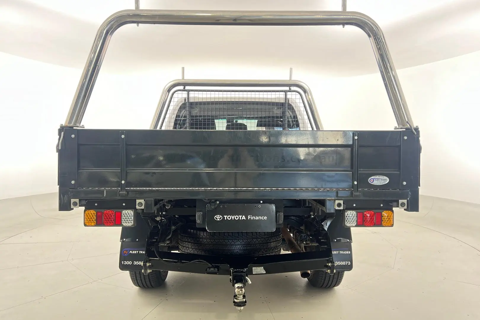 2020 Toyota Hilux Gallery Image 6