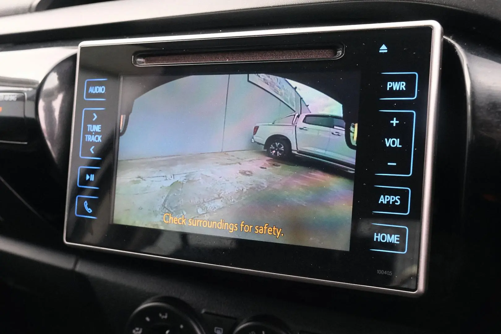 2019 Toyota Hilux Gallery Image 8