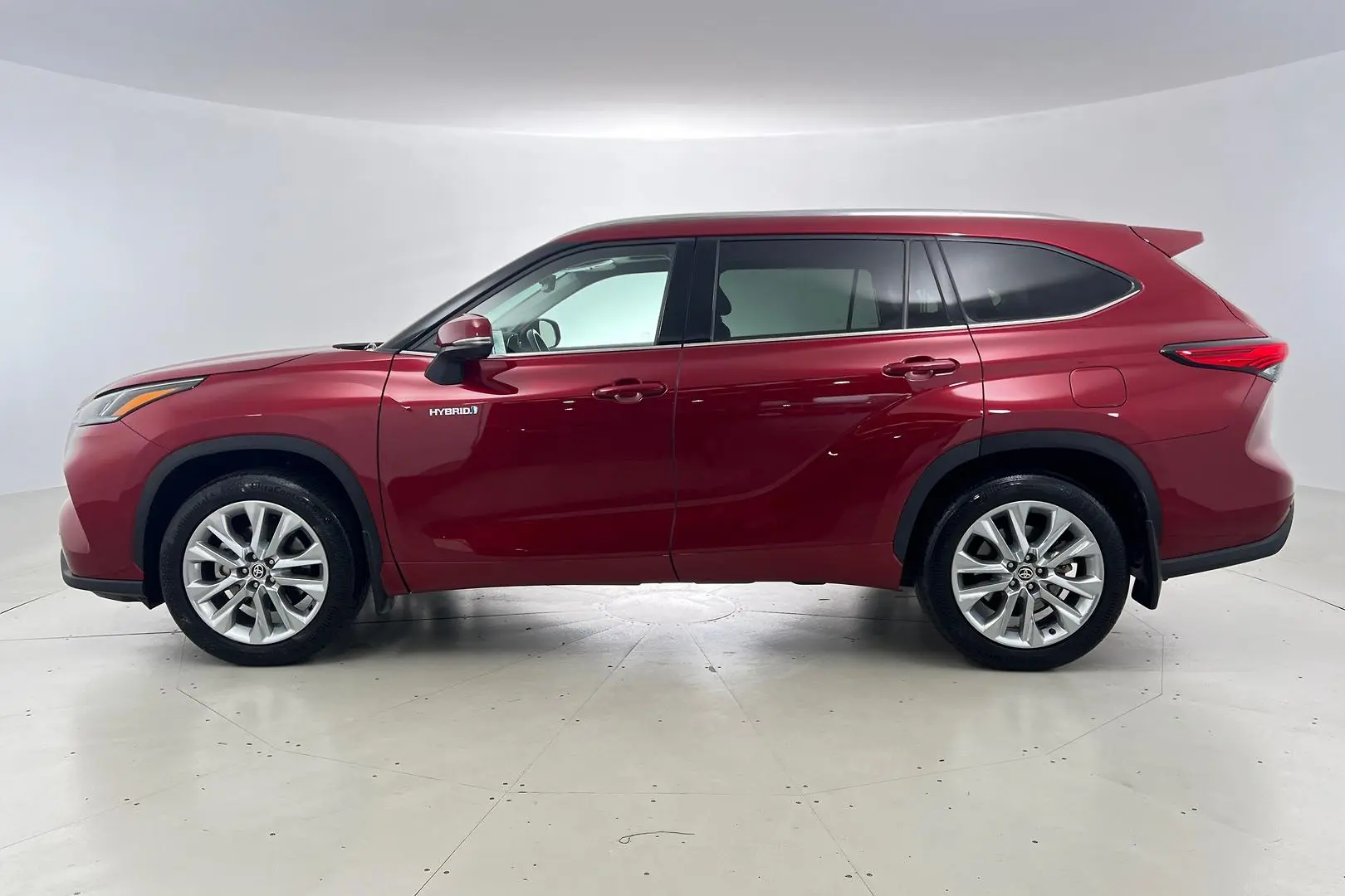 2021 Toyota Kluger Gallery Image 8