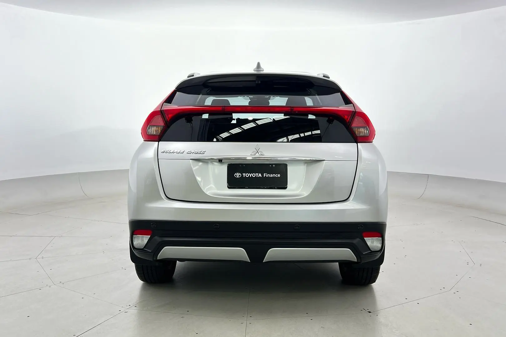 2019 Mitsubishi Eclipse Cross Image 5