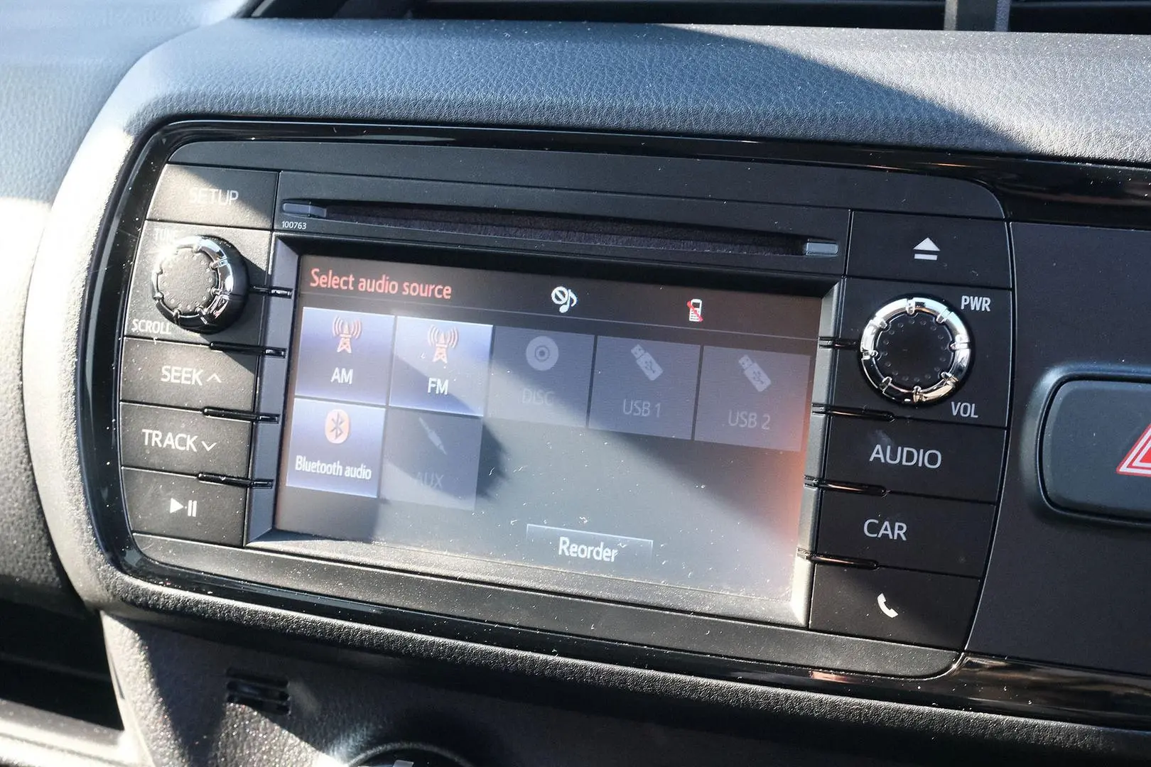 2017 Toyota Yaris Gallery Image 9