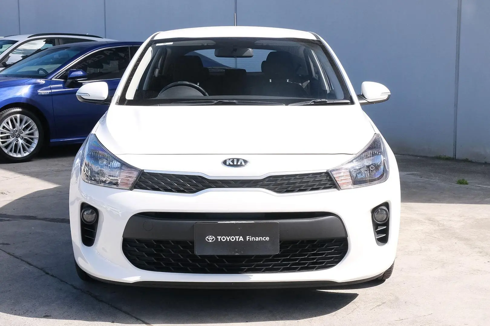 2020 Kia Rio Gallery Image 3
