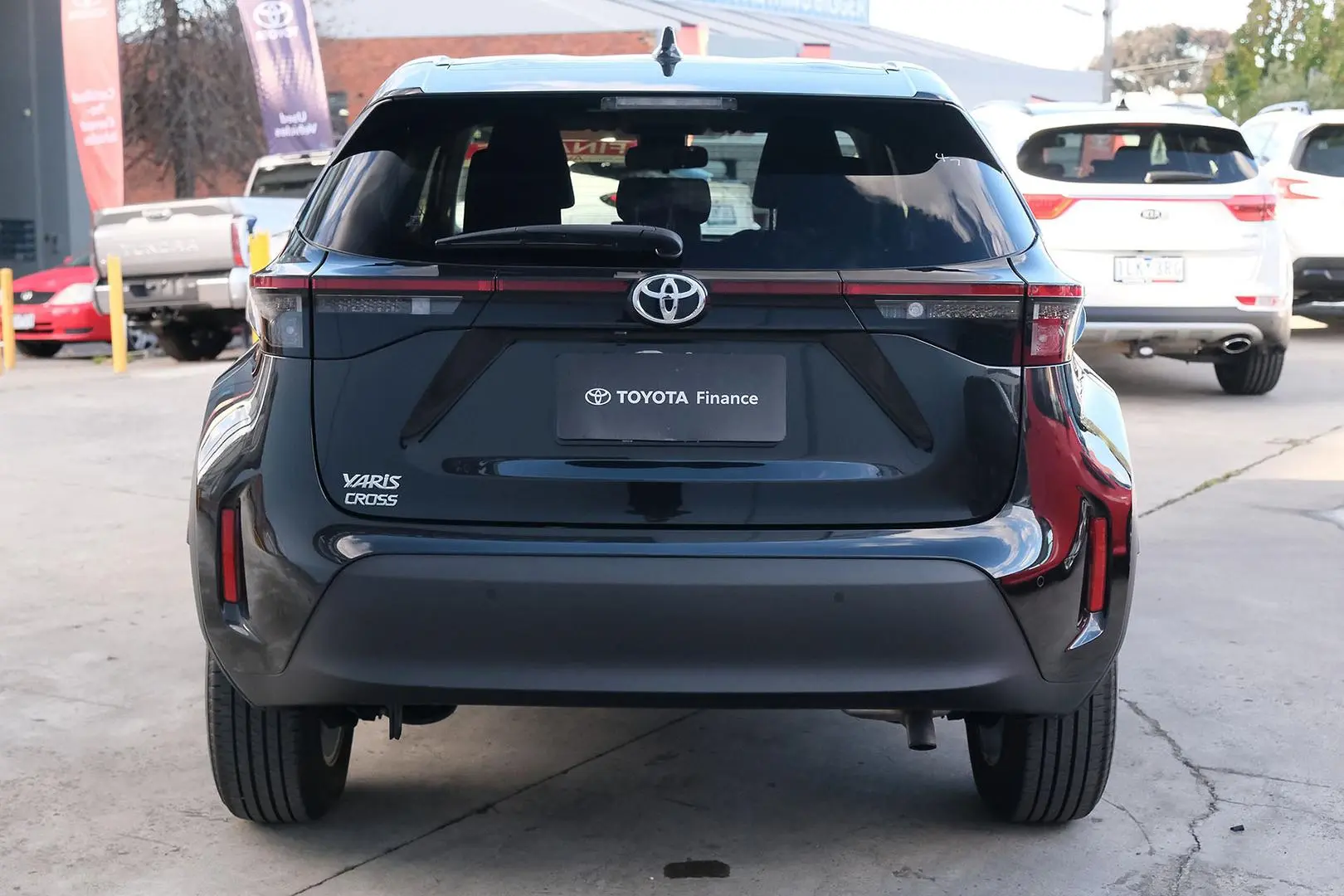 2023 Toyota Yaris Cross Gallery Image 4