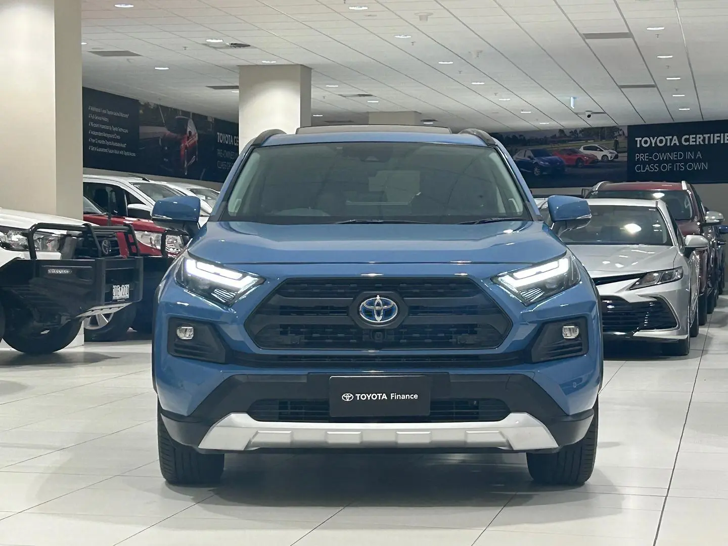 2024 Toyota RAV4 Gallery Image 4