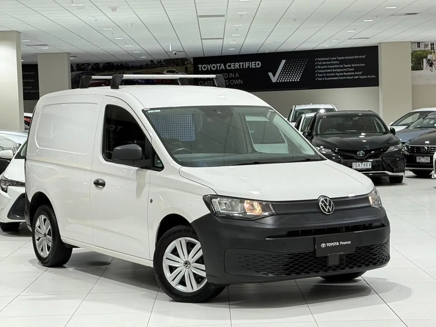 2021 Volkswagen Caddy Gallery Image 1