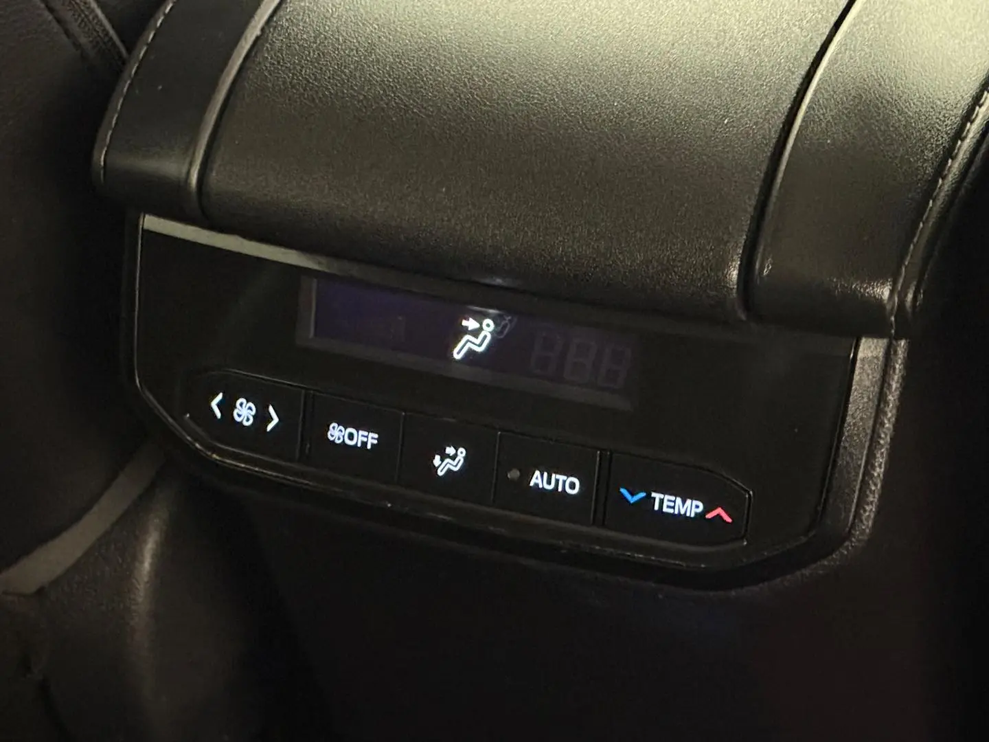 2023 Toyota Kluger Gallery Image 16