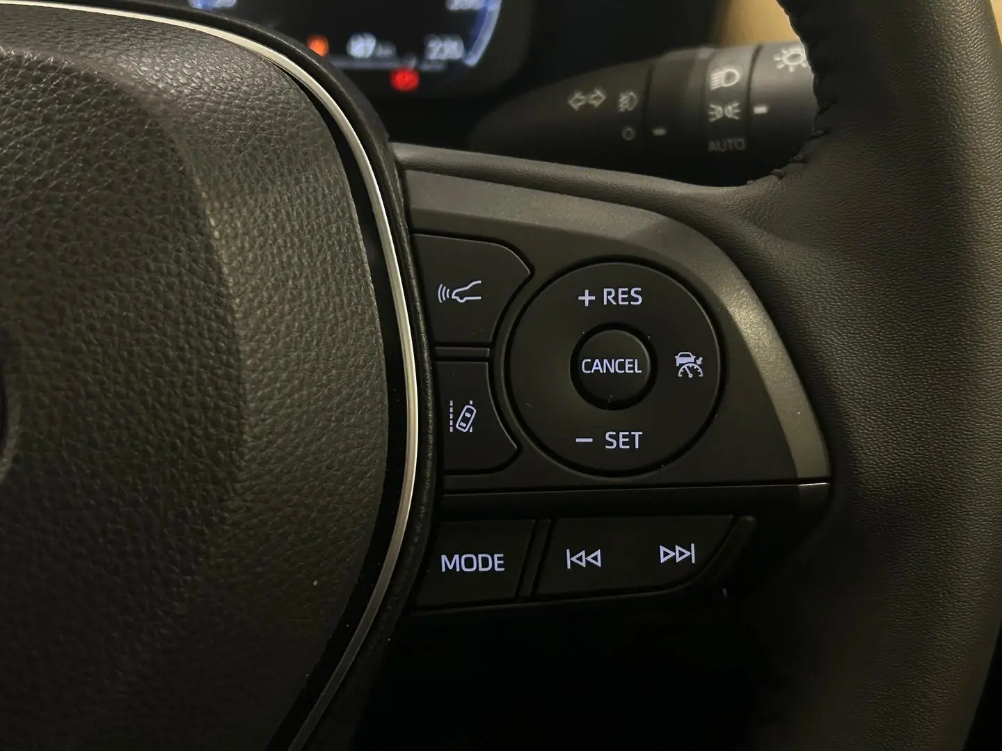 2024 Toyota RAV4 Gallery Image 22