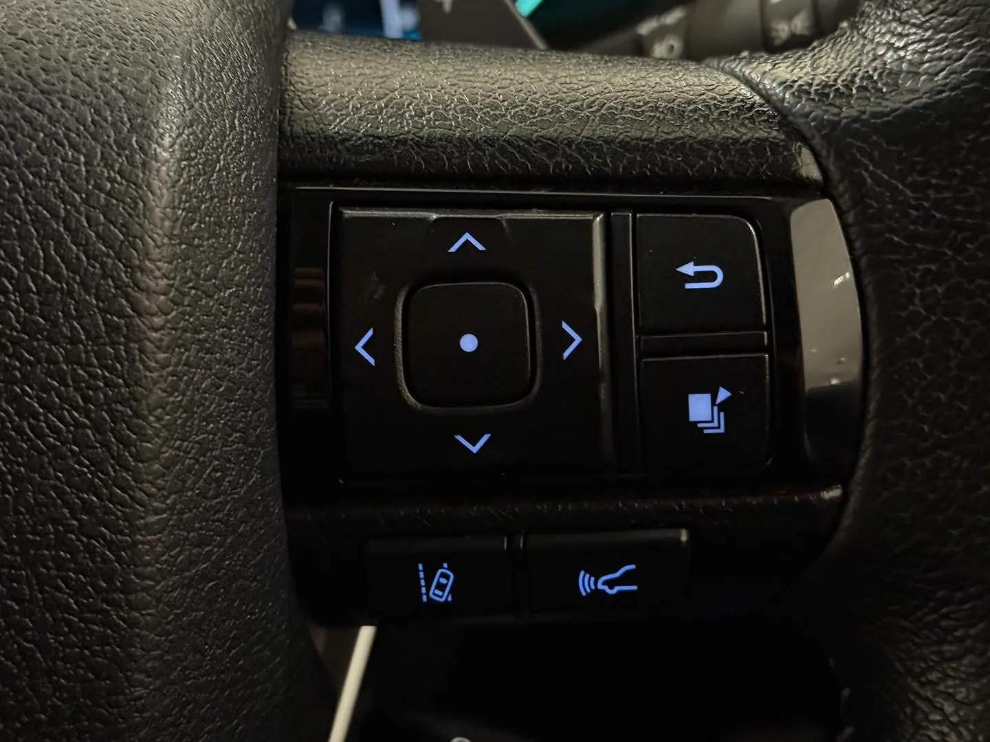 2024 Toyota Fortuner Gallery Image 25