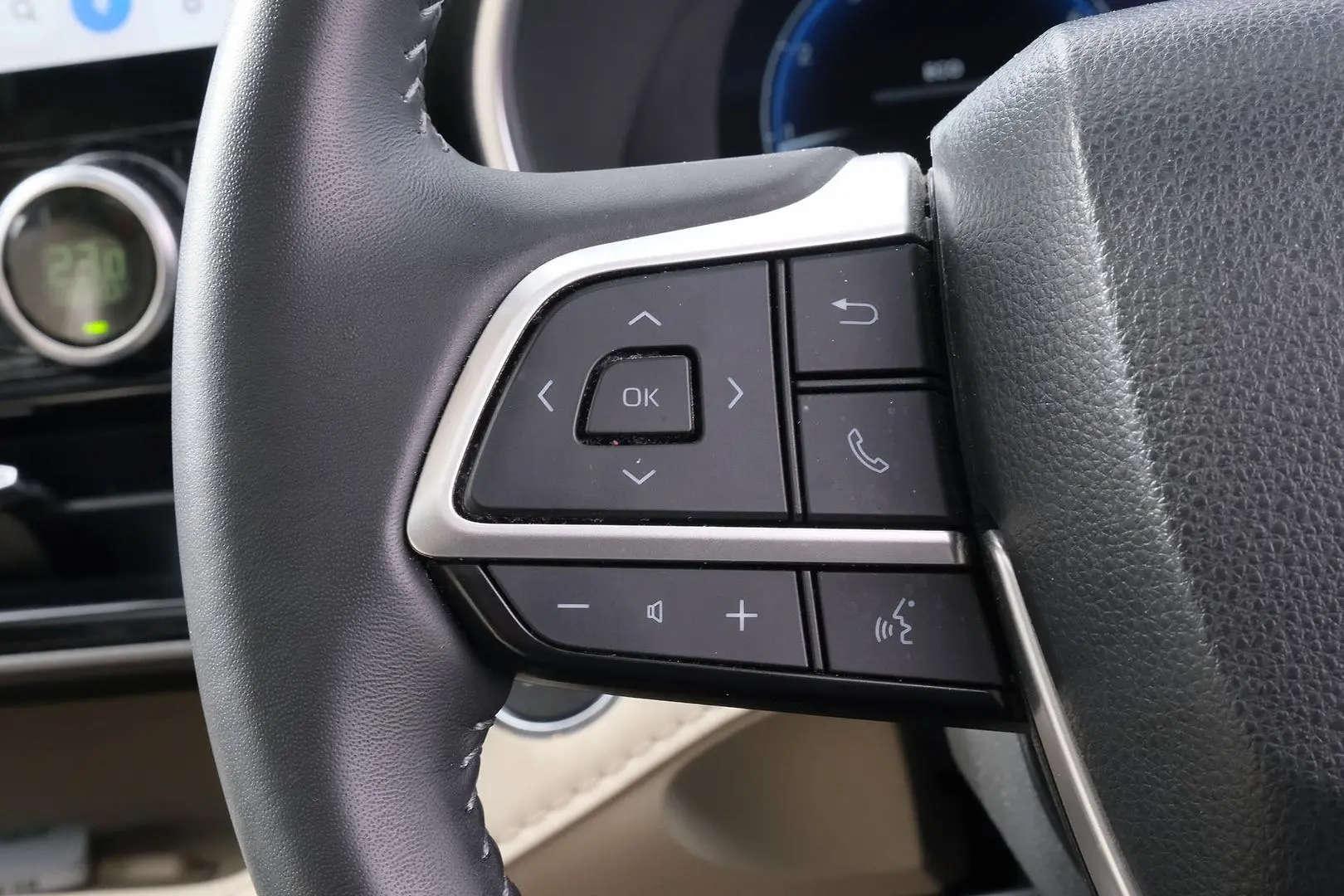 2023 Toyota Kluger Gallery Image 16