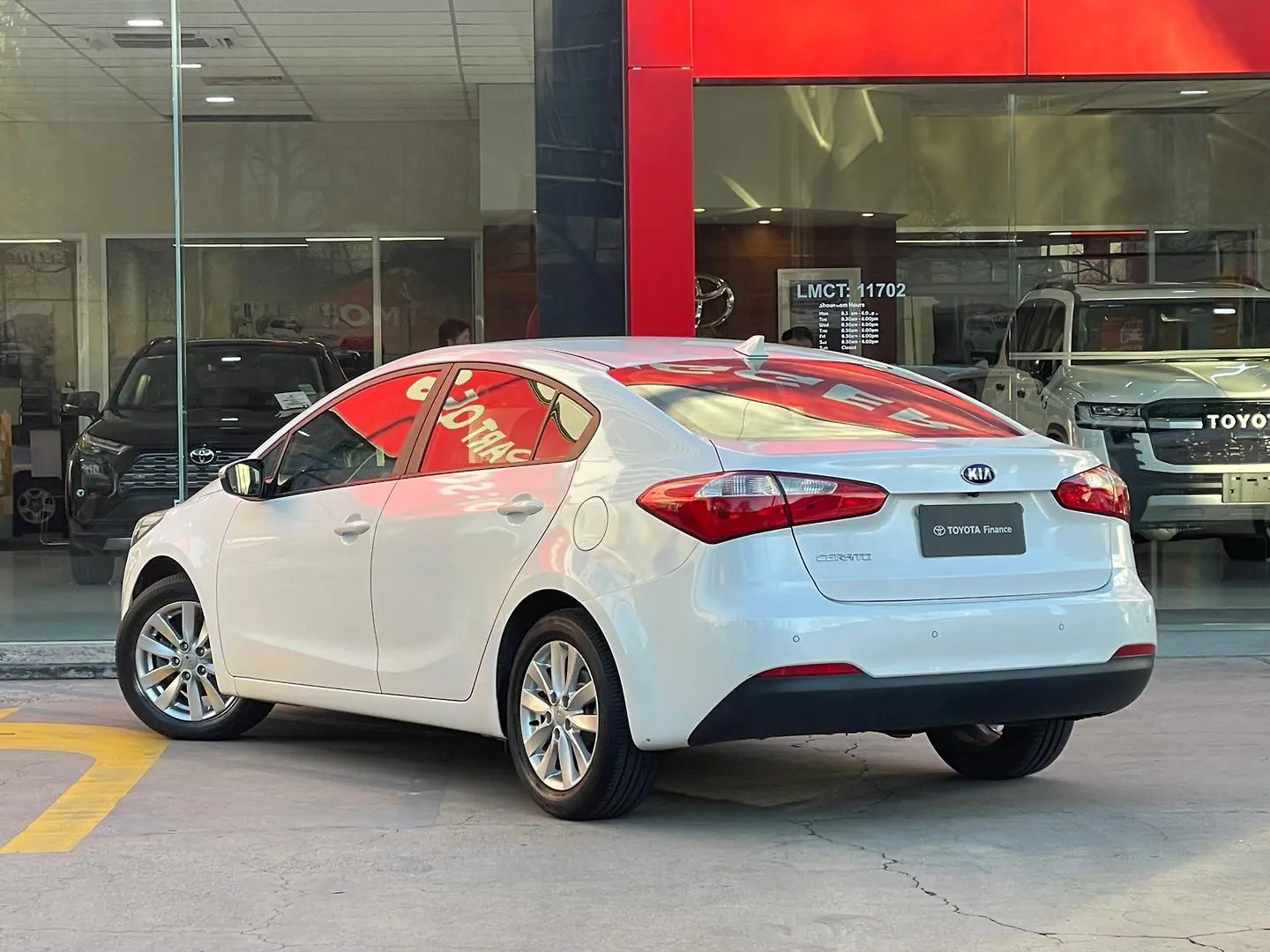 2015 Kia Cerato Gallery Image 9
