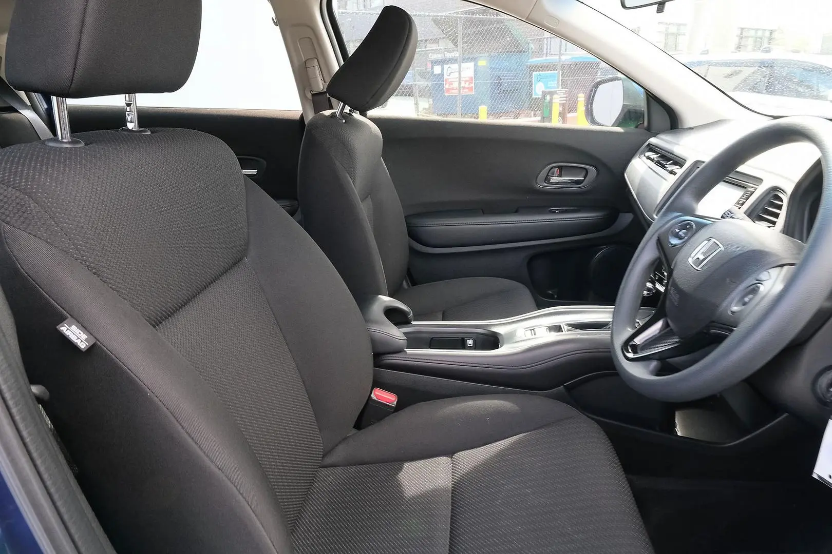 2018 Honda HR-V Gallery Image 13