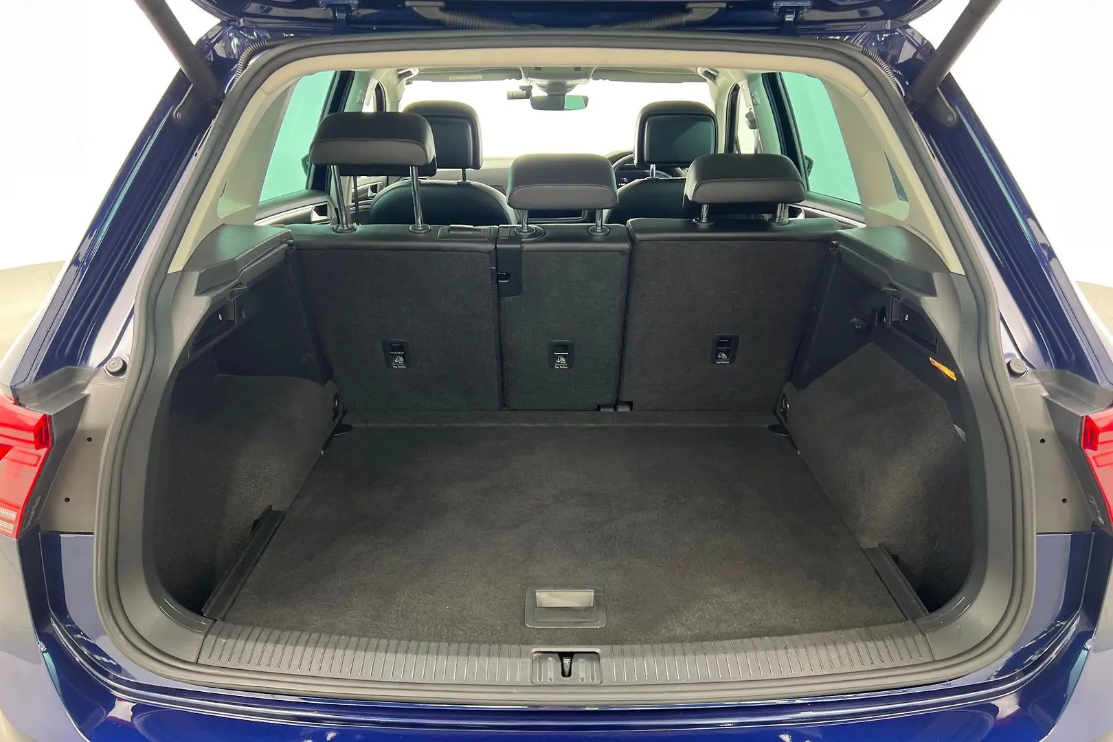 2019 Volkswagen Tiguan Gallery Image 24
