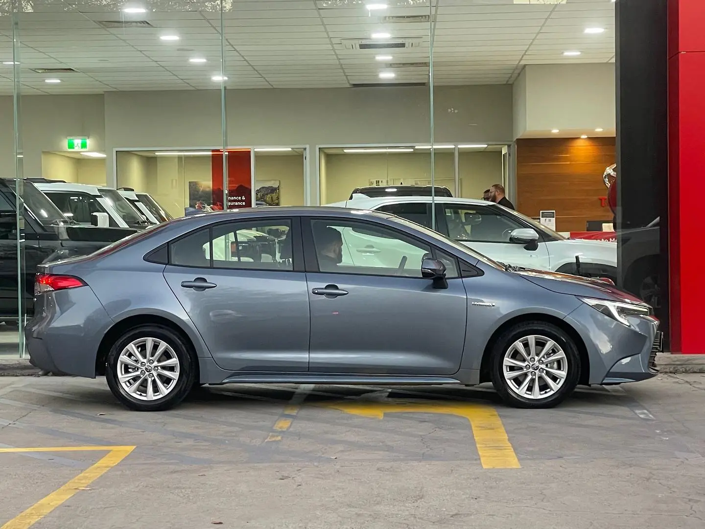 2024 Toyota Corolla Gallery Image 2