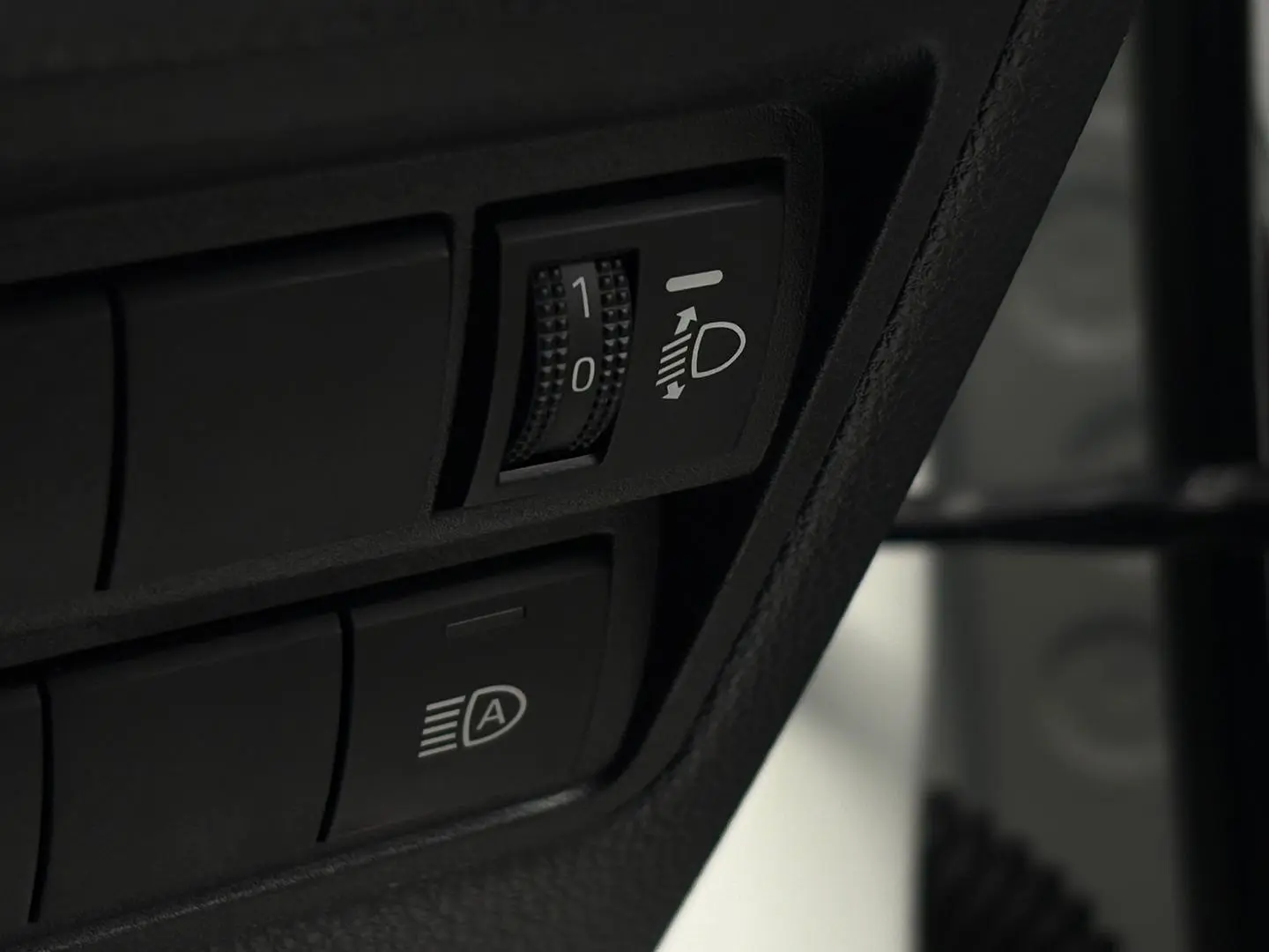 2022 Toyota Yaris Gallery Image 21