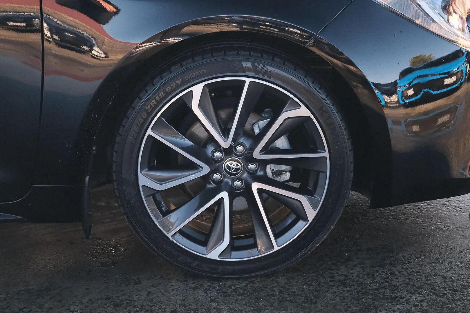 2021 Toyota Corolla Gallery Image 6